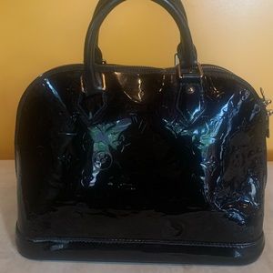 Louis Vuitton Monogram ALMA PM Vernis Bag (BLACK)